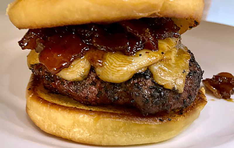 Maple Bacon Cheeseburgers