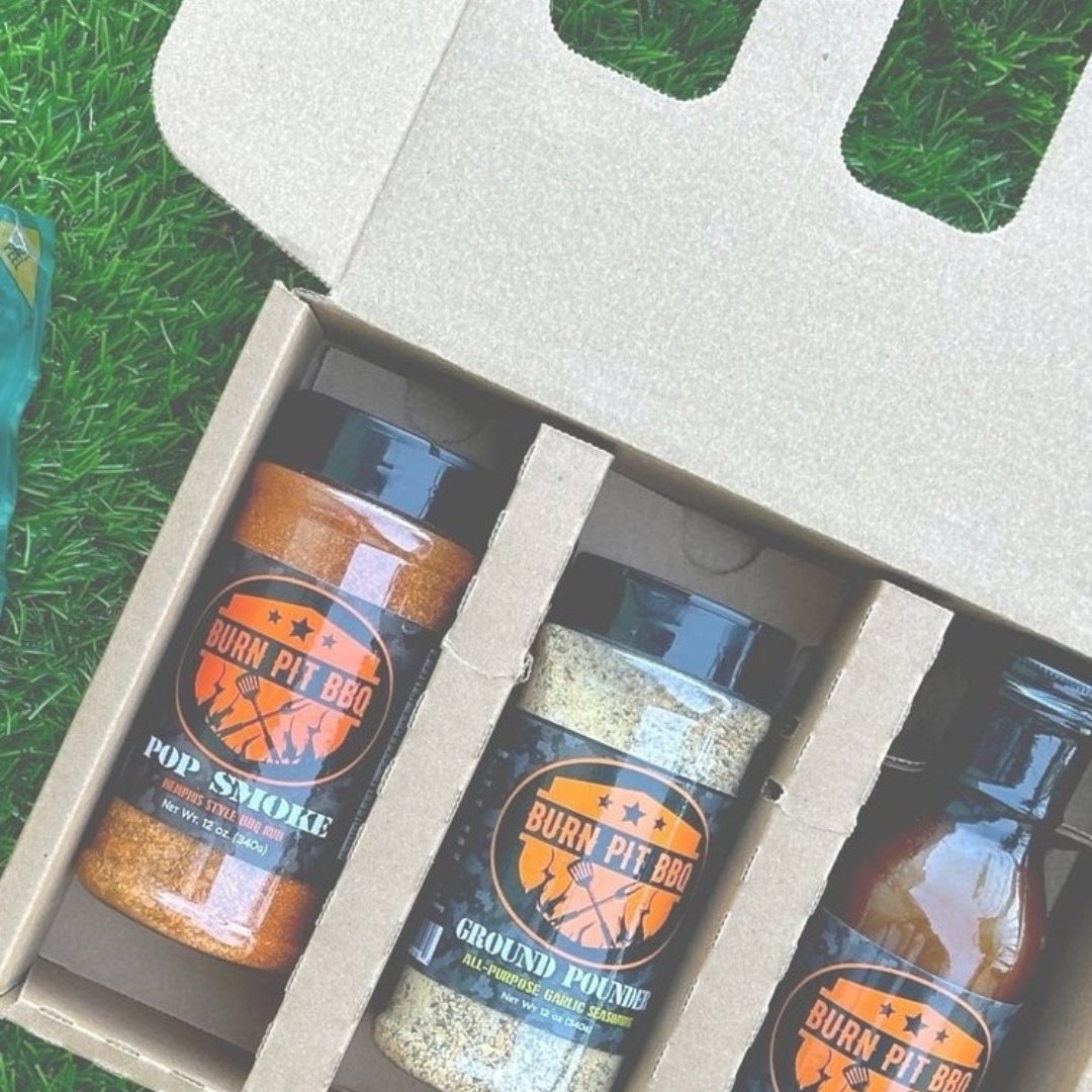 Open Gift Box With Rubs & Sauce